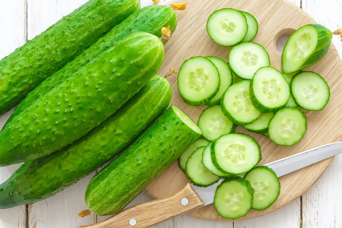 you can refrigerate cucumbers