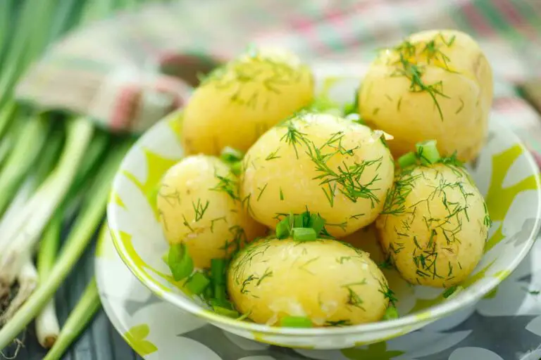 Do Boiled Potatoes Need To Be Refrigerated?