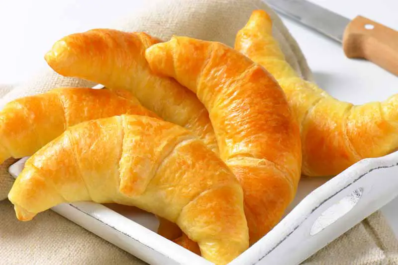 How Long Do Baked Crescent Rolls Last